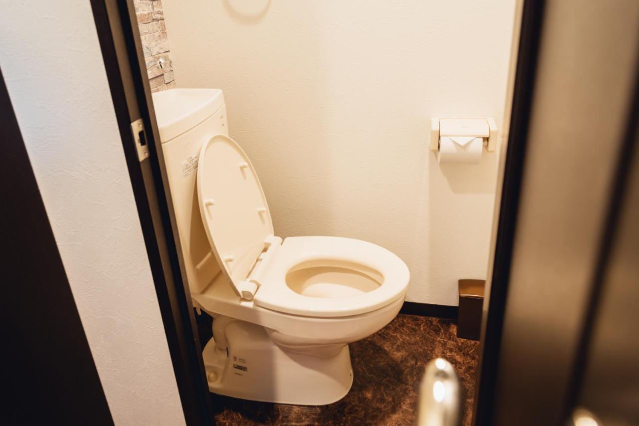 Royal Heights Sakuragawa Condominium 大阪市 エクステリア 写真